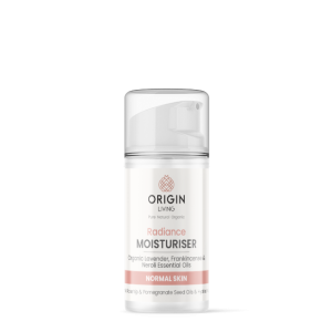 Natural moisturiser for normal radiant skin.